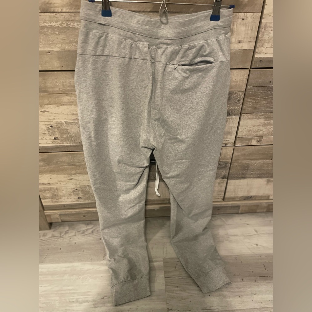 DaYoung Sweatpants - Picture 2 of 3
